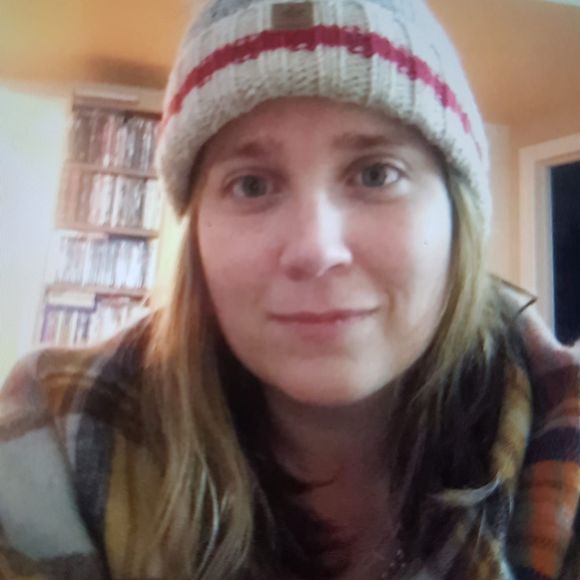 Meet your Posher, Geneviève - Picture 1 of 1